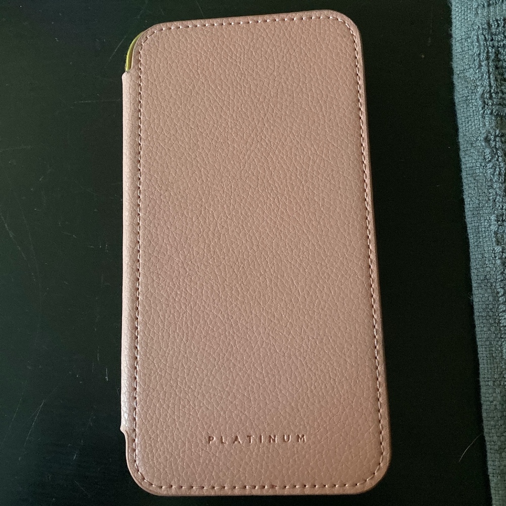 iPhone X/XS Platinum Wallet Folio Case